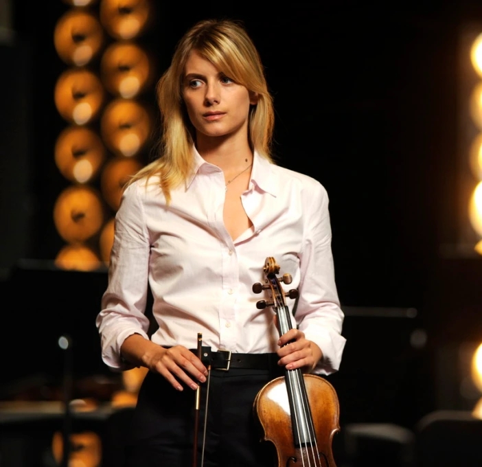 Mélanie Laurent