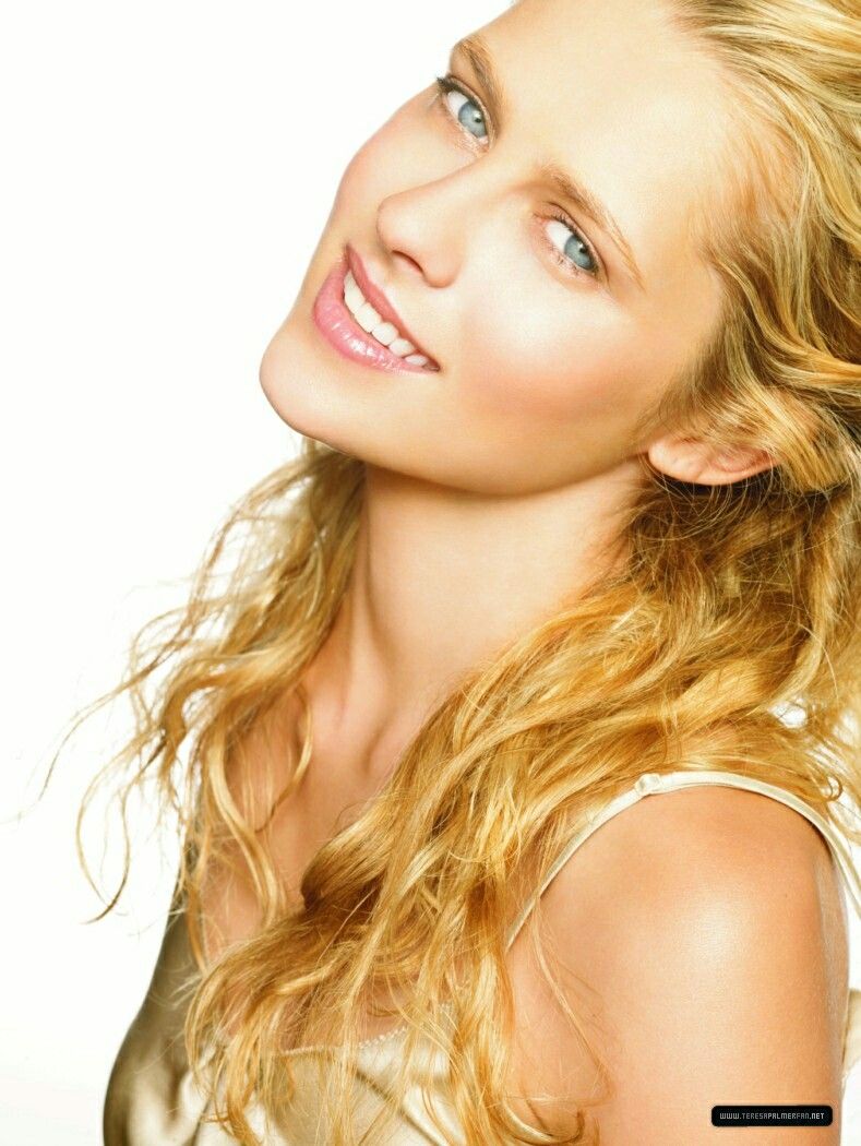 Teresa Palmer