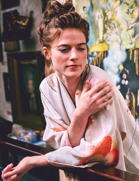 Rose Leslie