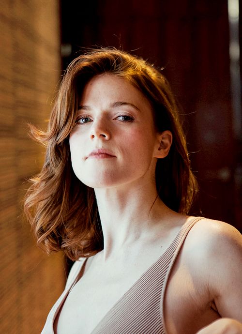 Rose Leslie