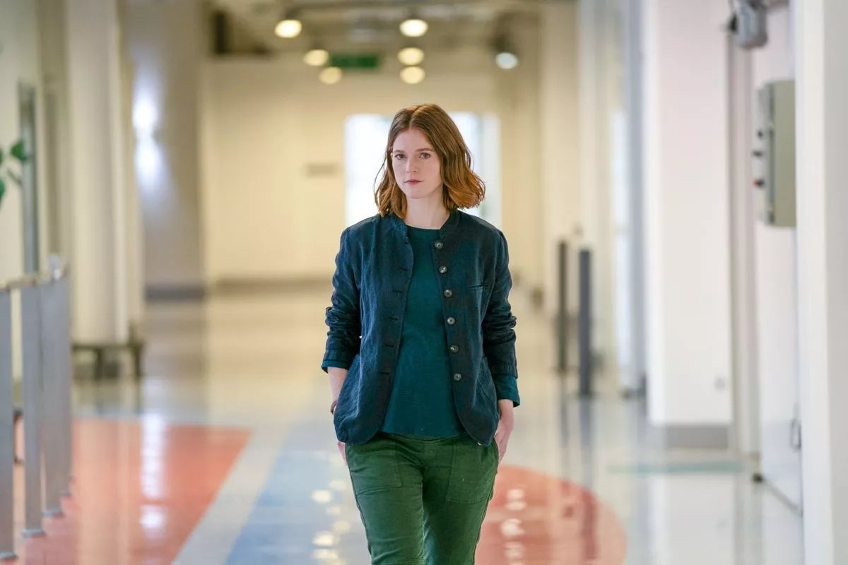 Rose Leslie