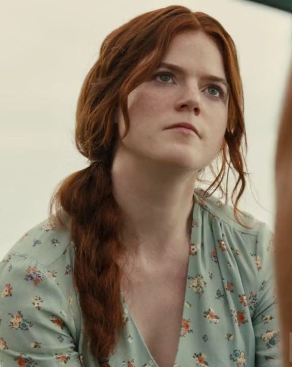 Rose Leslie