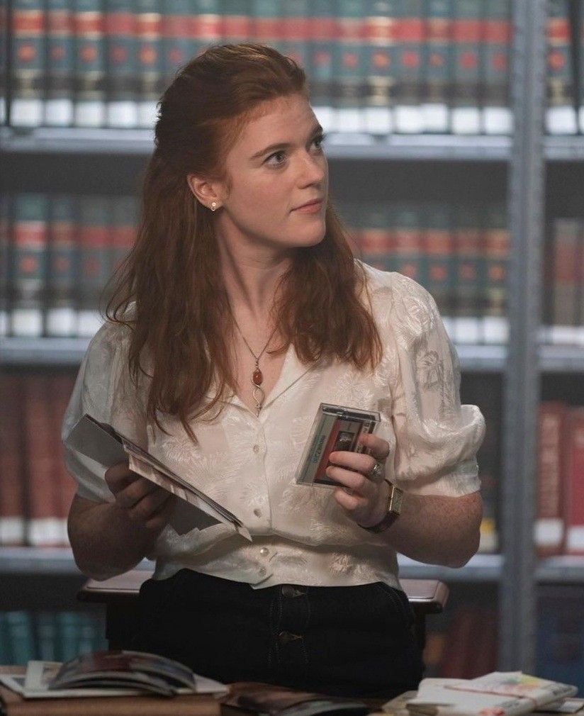 Rose Leslie